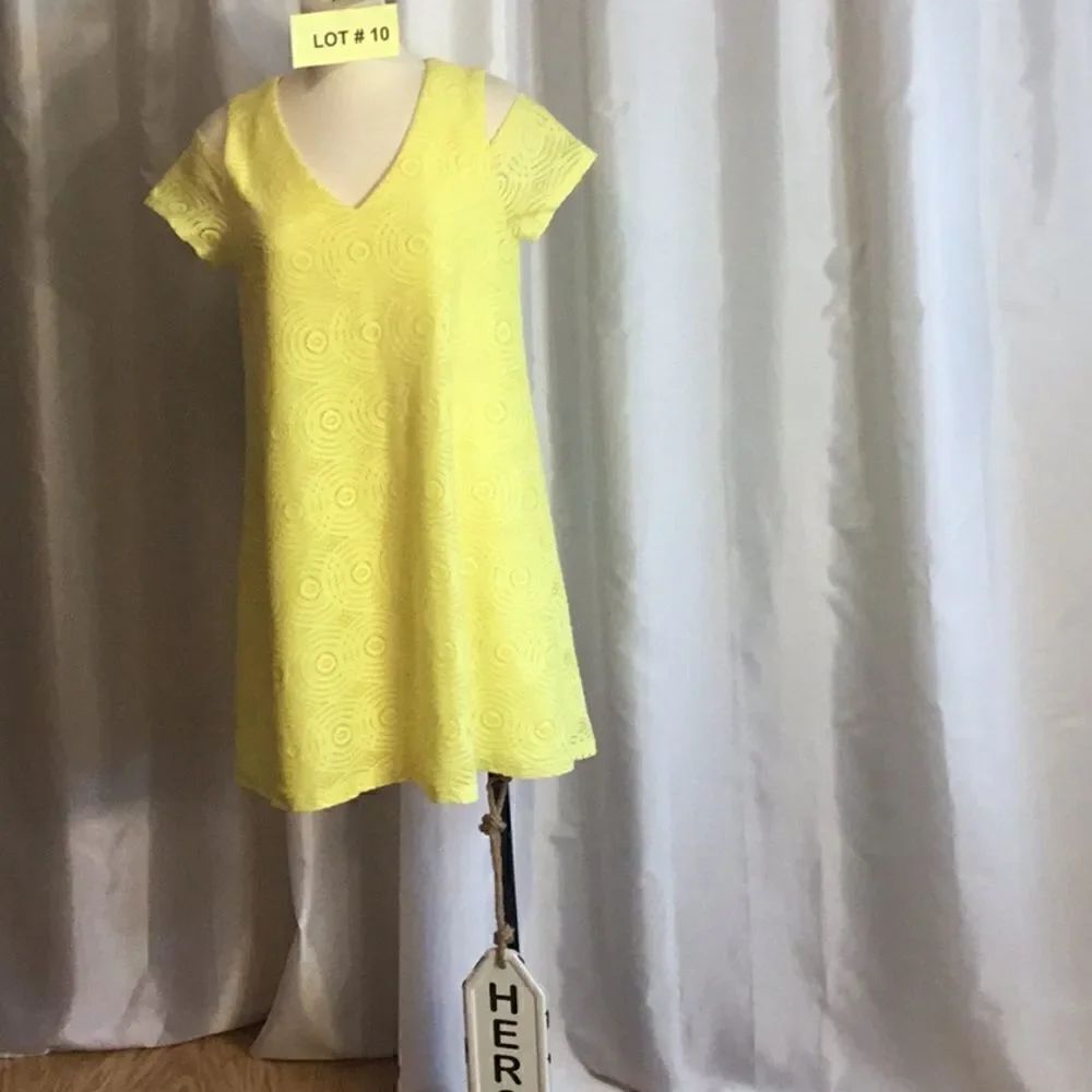 Lace overlay dress in bright yellow size 12